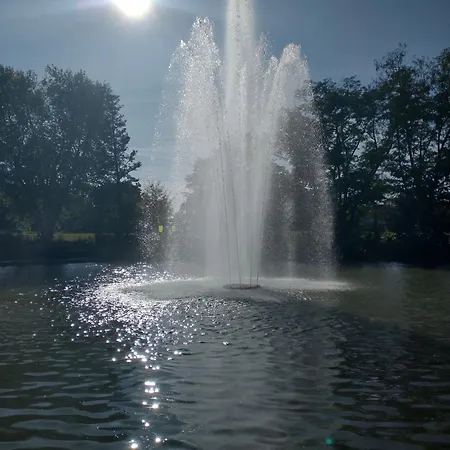 Lina - Komfortwohnung Mit Badewanne, Kamin & Klima Apartamento Kronau