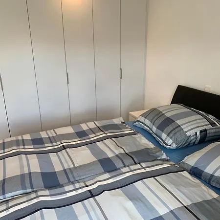 Lina - Komfortwohnung Mit Badewanne, Kamin & Klima